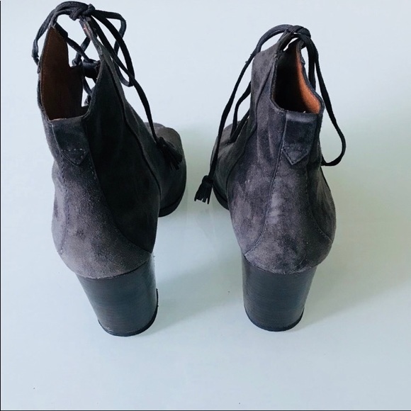 Frye Boots - Picture 5 of 8